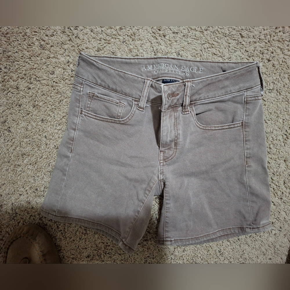 American eagle super stretch shorts (2)